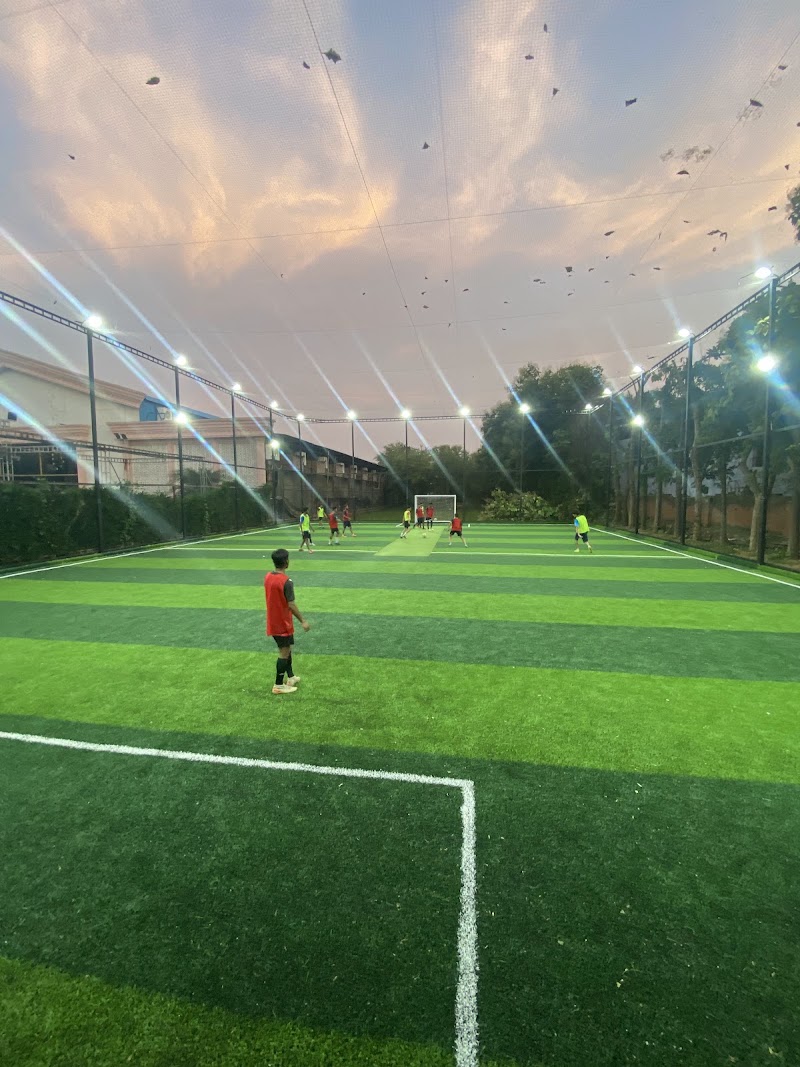 PowerPlay Turf & Pickleball - By Suri’s