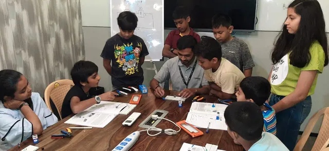 Lydnow Robotics — Coding & Robotics in Agarkar Nagar