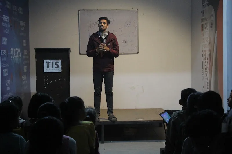 TIS Spoken English Academy — Language in Khairi Khadar