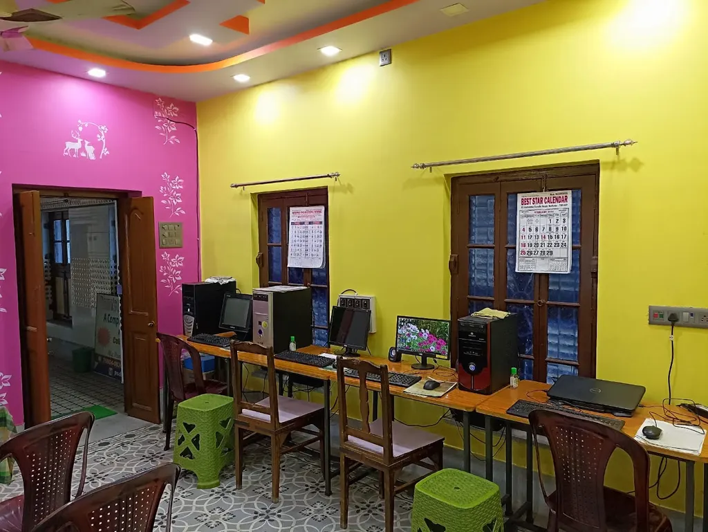 Dawn's Computer Academy — Coding & Robotics in Shibpur
