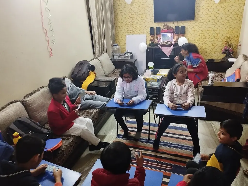 MindGynnie Club — Coding & Robotics in Sanjay Nagar