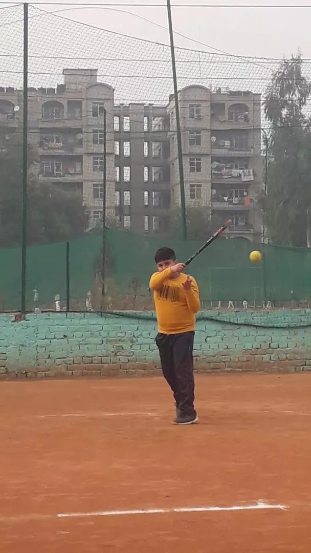 Krishna Tennis Academy — Tennis in Sector 20
