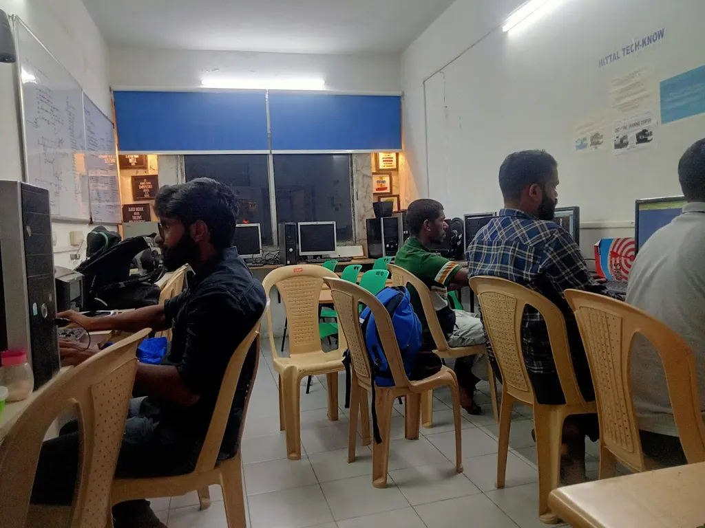 MITTAL TECH-KNOW CNC & CAD CLASSES — Coding & Robotics in Chinchwad
