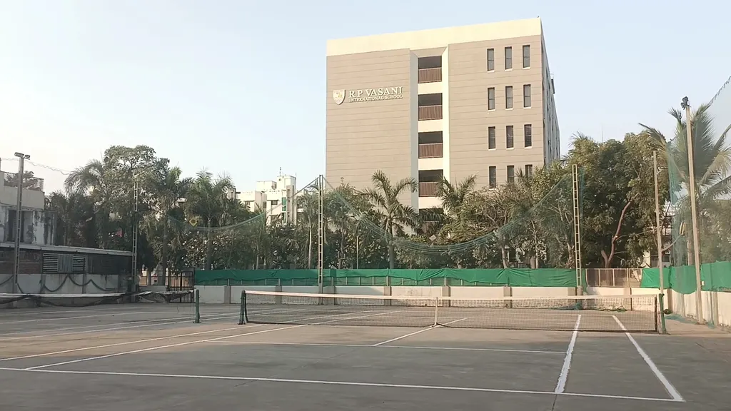 R P Vasani Tennis Academy — Tennis in Nikol