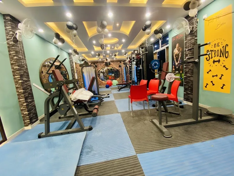 Feel The Burn unisex gym — Namkum