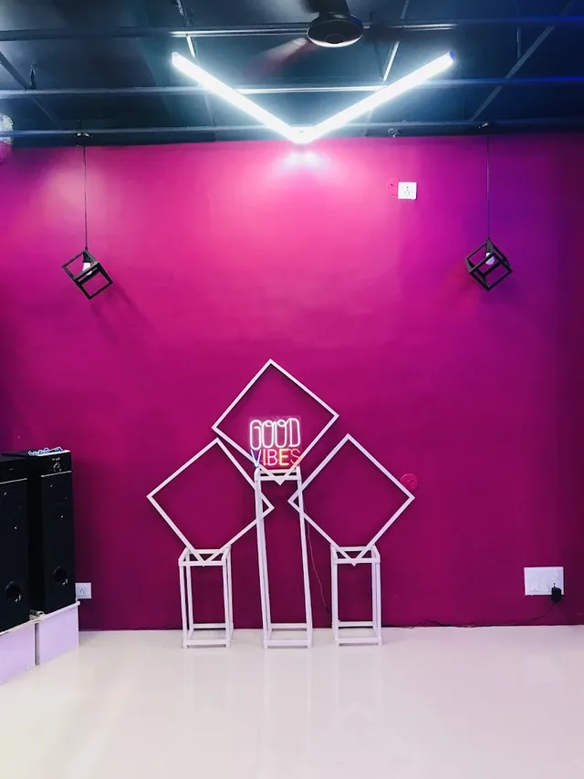 Meet dance studio — Dance in Pachpedi Naka