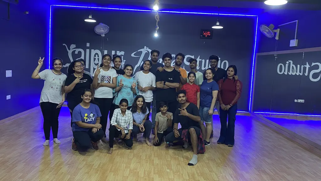 Jaipur Dance Studio — Dance in Raja Park
