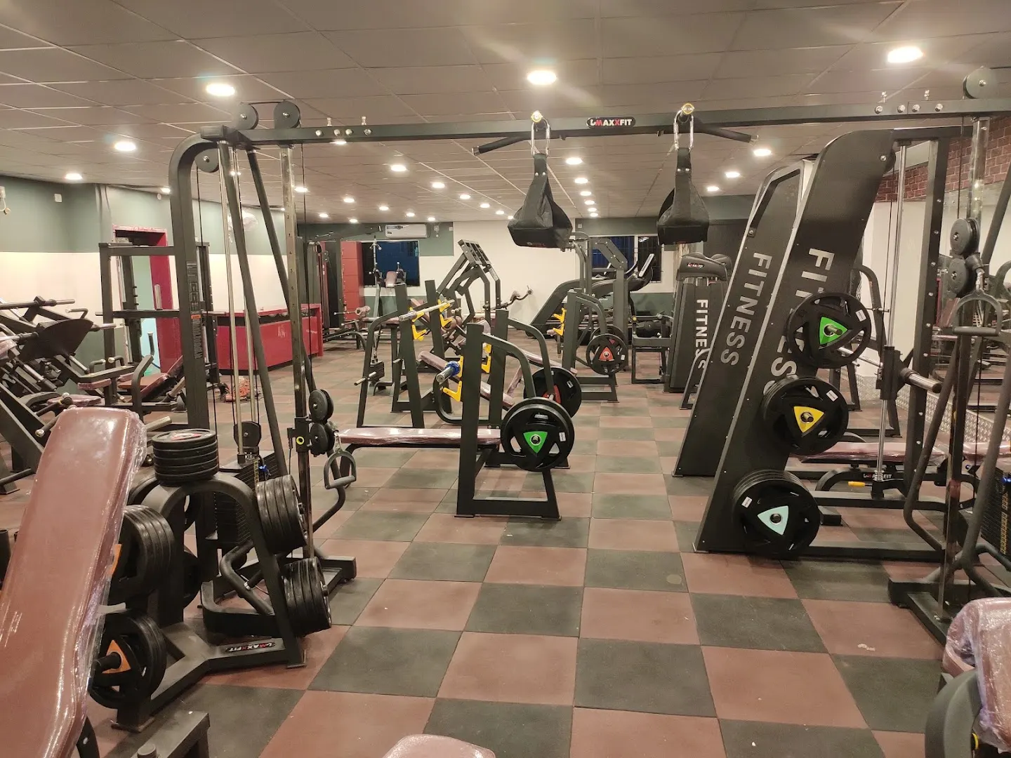 Maxxfit fitness center photo 1