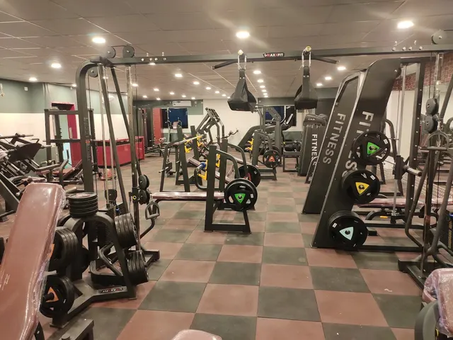 Maxxfit fitness center