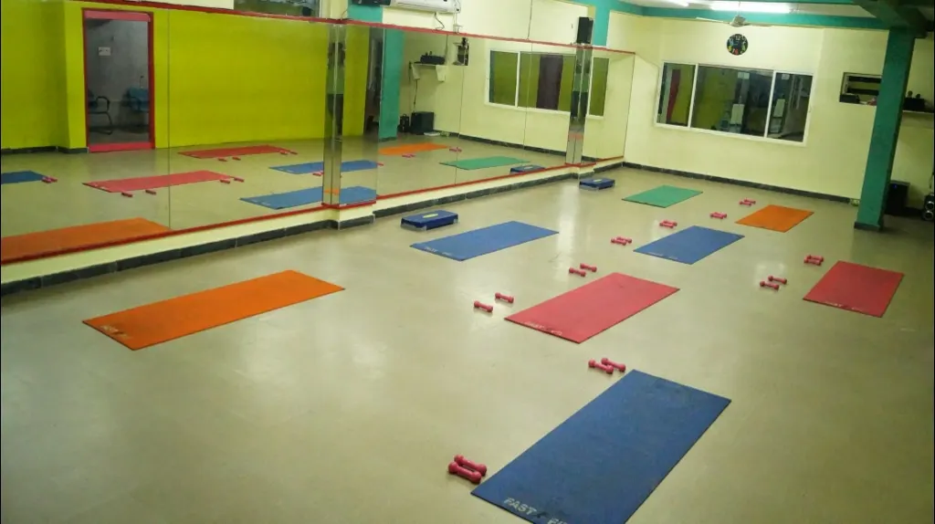 TWIST DANCE STUDIO — Dance in Old Bowenpally