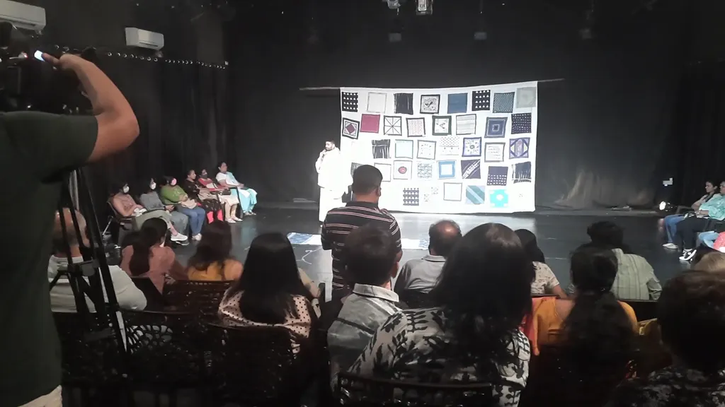 The Box Hub — Theatre & Drama in Erandwane