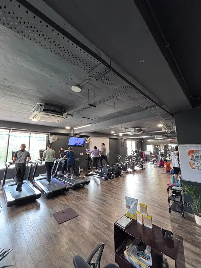 Revolution Fitness Gym