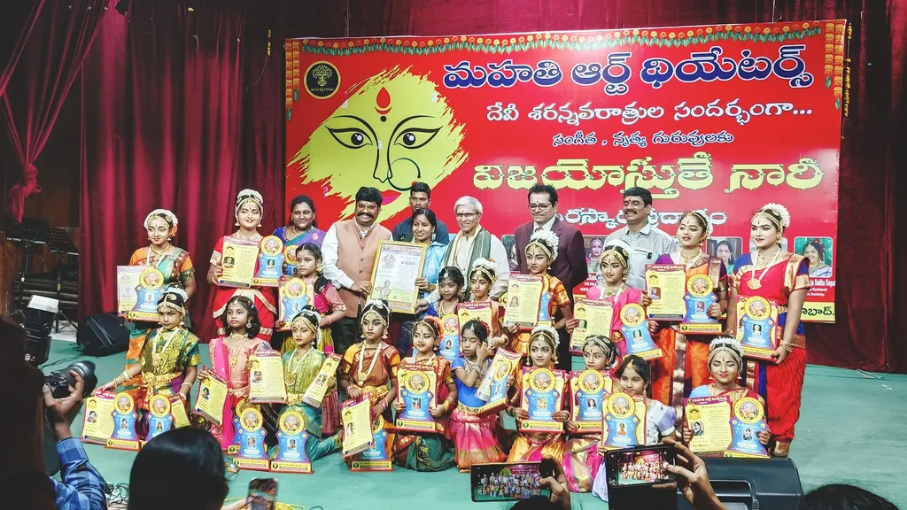 SVG KALA VARSHINI DANCE & MUSIC INSTITUTE — Dance in Gachibowli