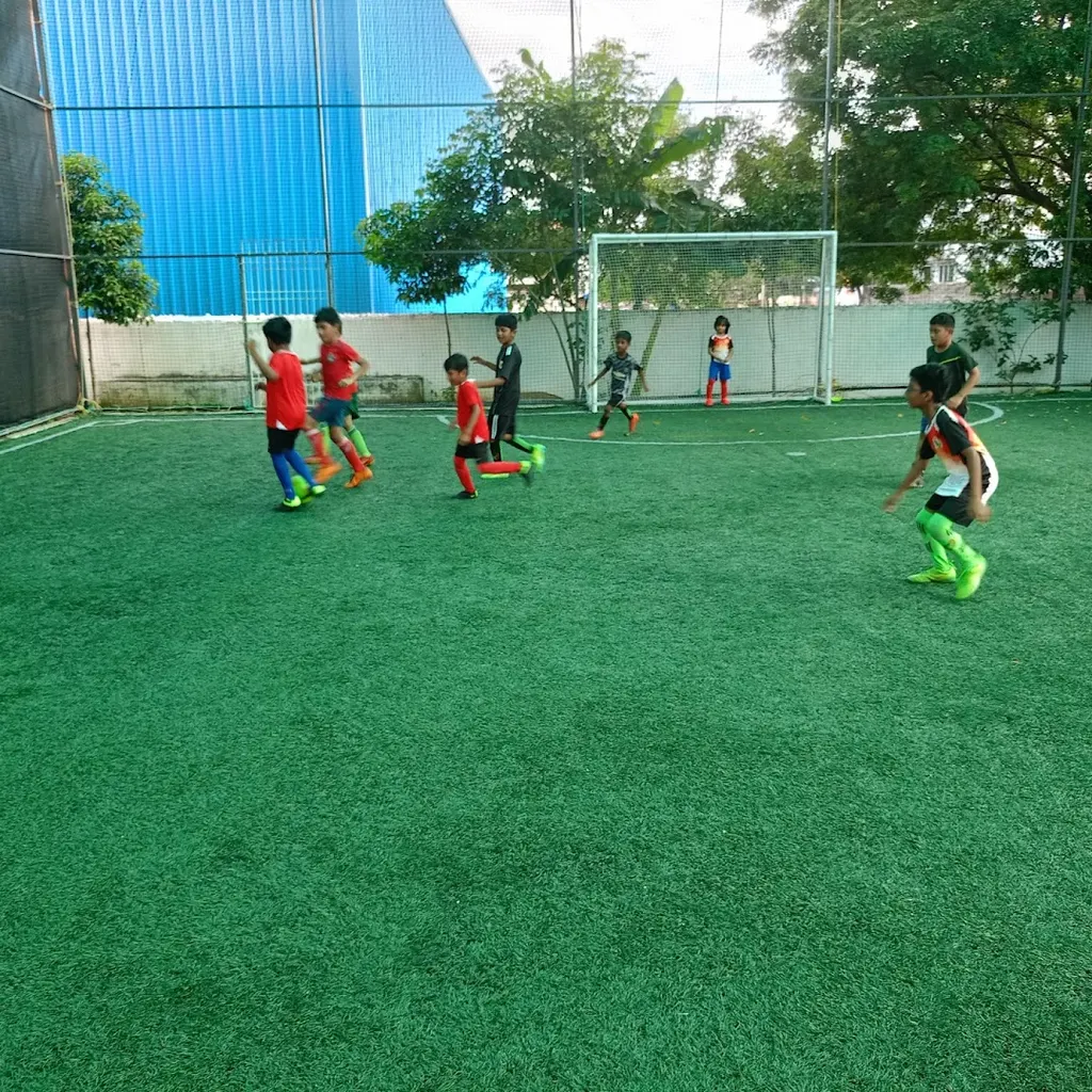 Stunning soccer academy — Football in Kottivakkam