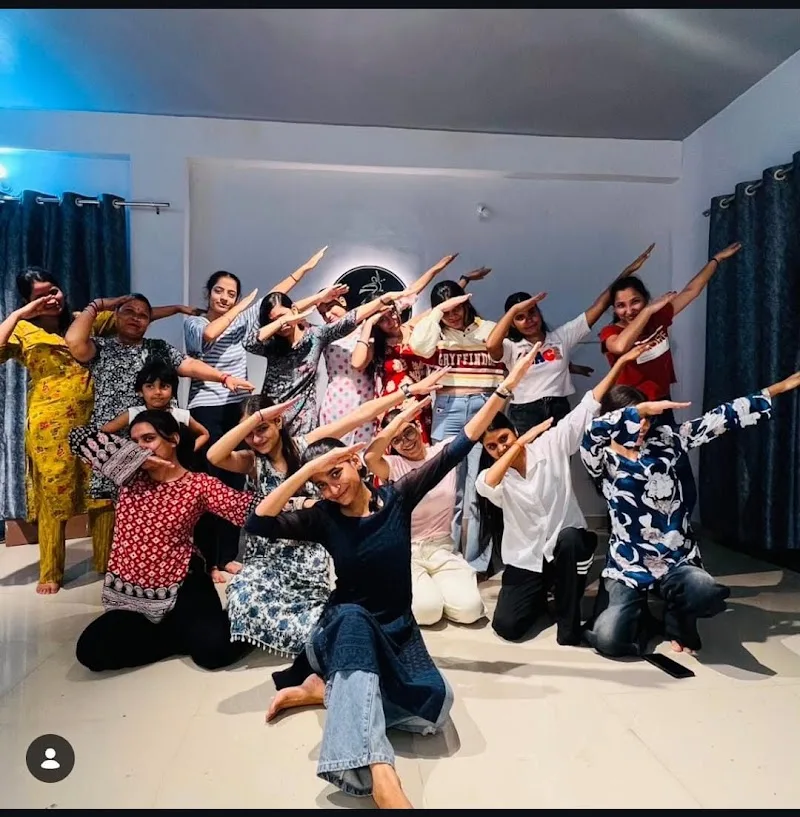 Zest Up Dance Zone — Dance in Lashkar