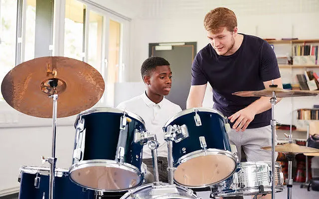KALAIVANI MUSIC SCHOOL — Music in Palavakkam, Chennai