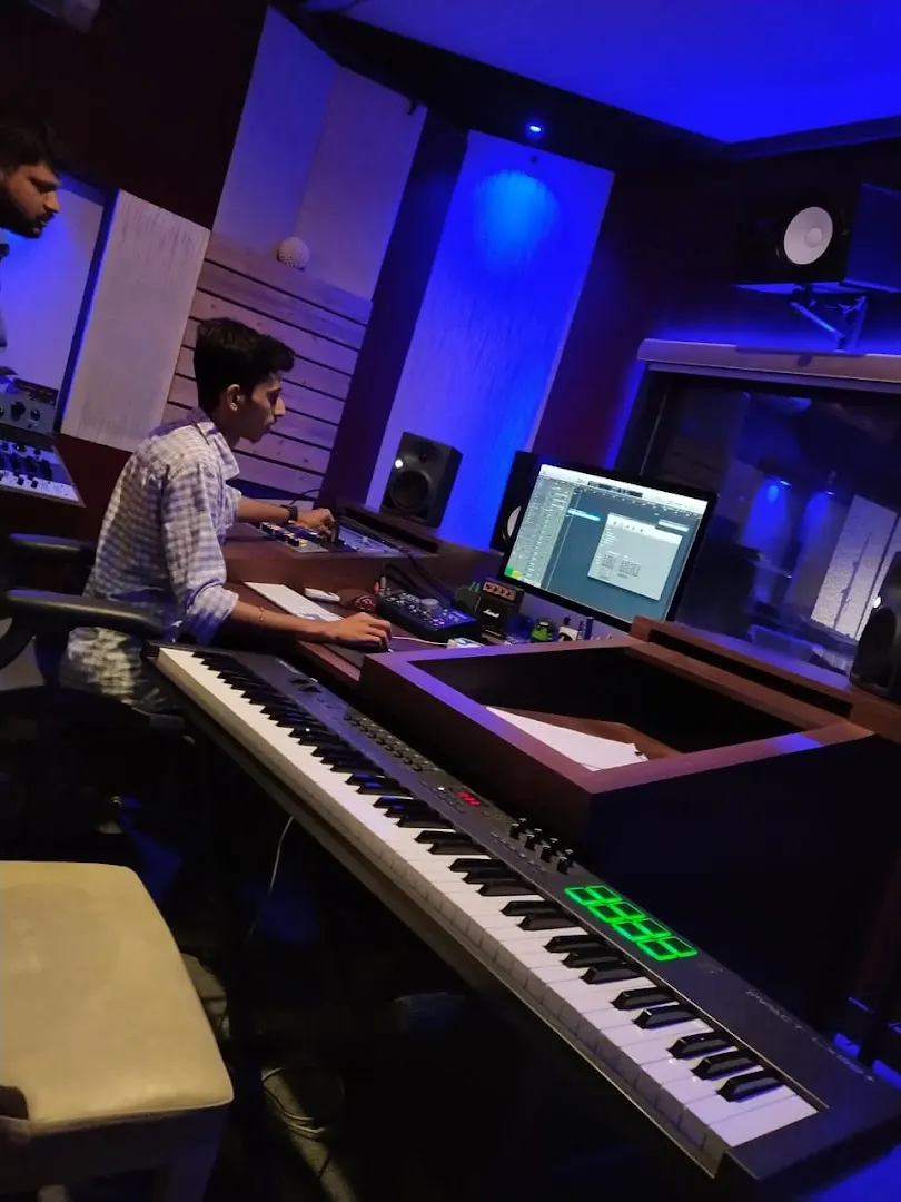 Mox Media Academy Music Production Courses — Music in Ponniammanmedu