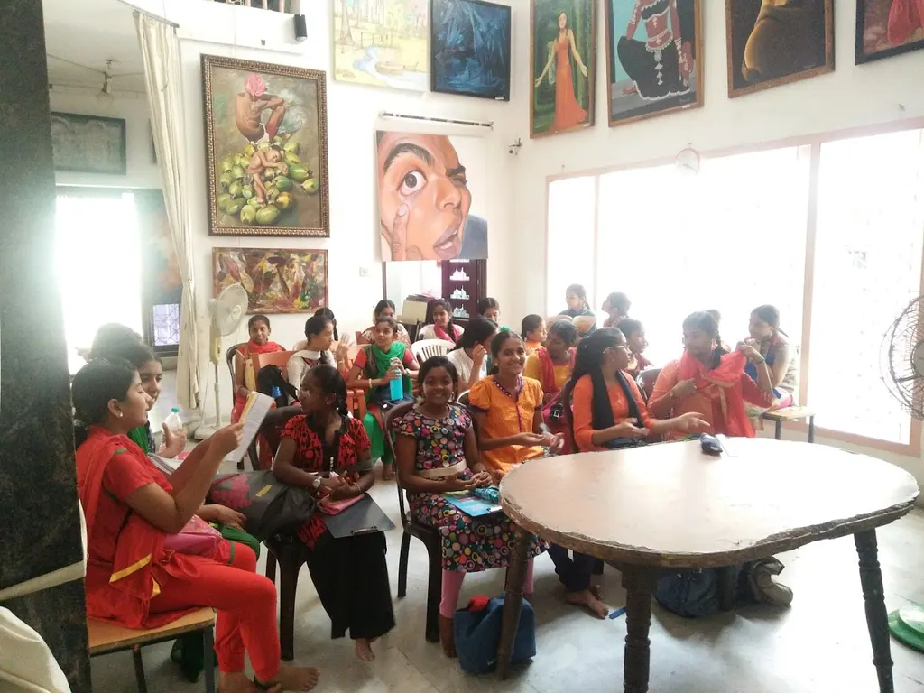 Sri Annai Kamakshi Kalaikudam — Art & Craft in K. K. Nagar