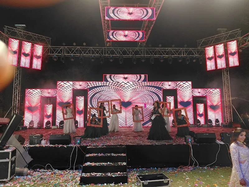 HipHop.Beat.s Breakers.Wedding Dance Studio — Dance in Shastri Circle
