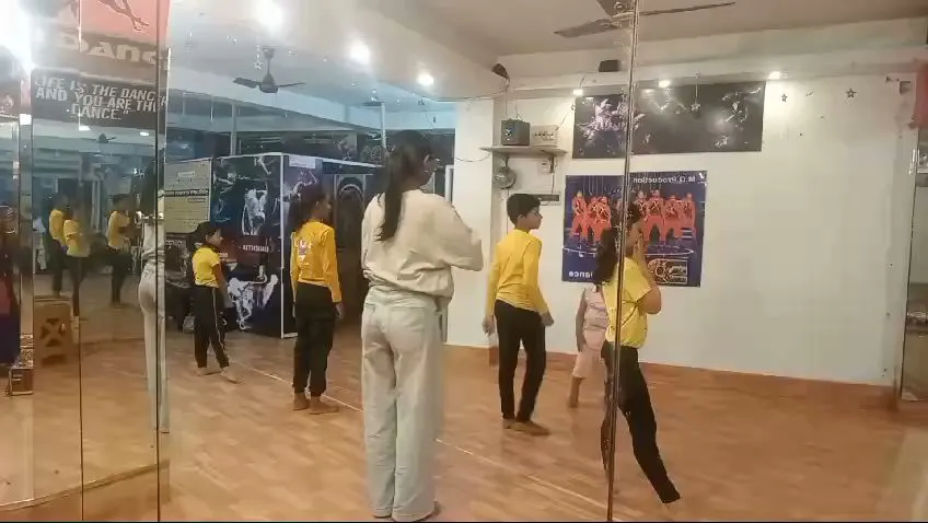 M.D DANCE ACADEMY — Dance in Haltu