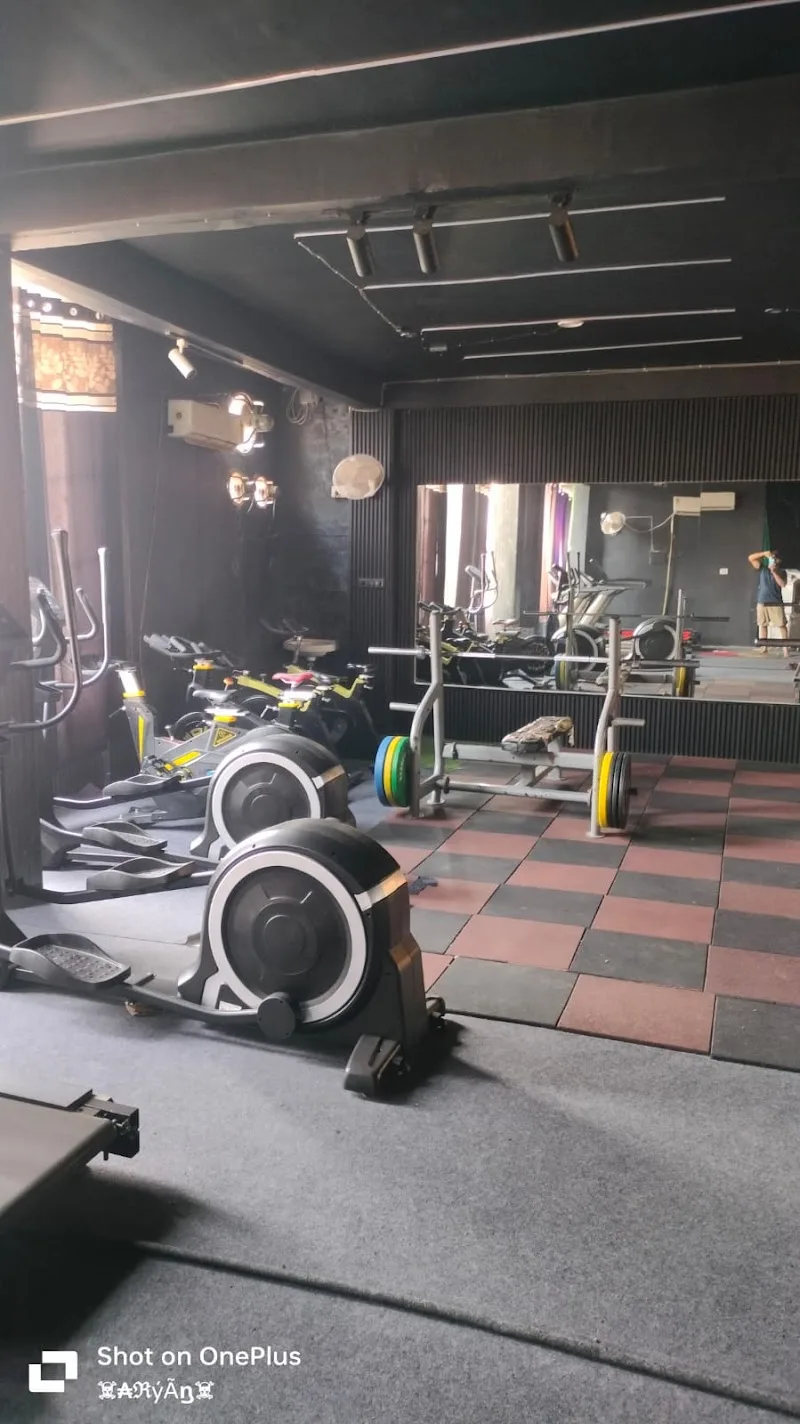 The Red Rock Gym — School