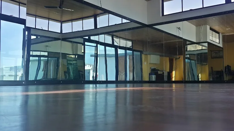 रासयोगा — Yoga in Pahada