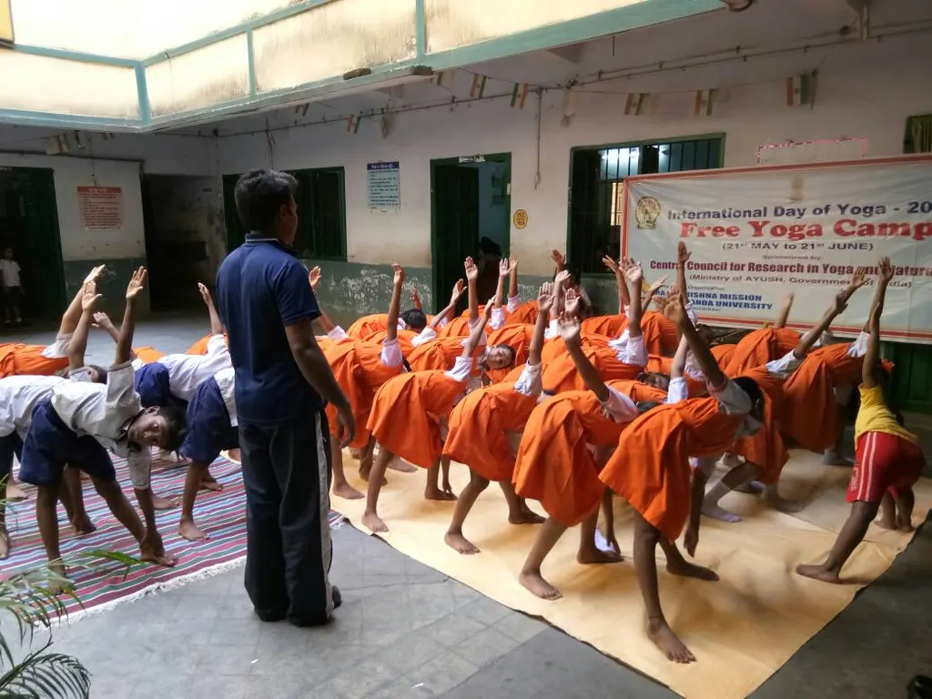 RUS Yoga Center — Yoga in Bansdroni