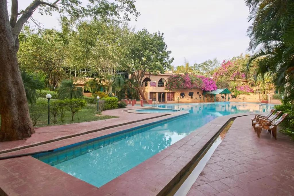 Country Club Viman Nagar — Swimming in Viman Nagar