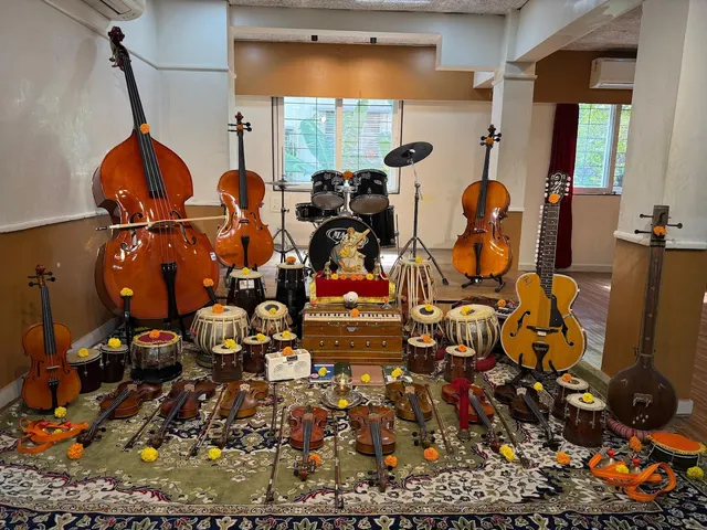 Pariwaar — Music in Dattawadi