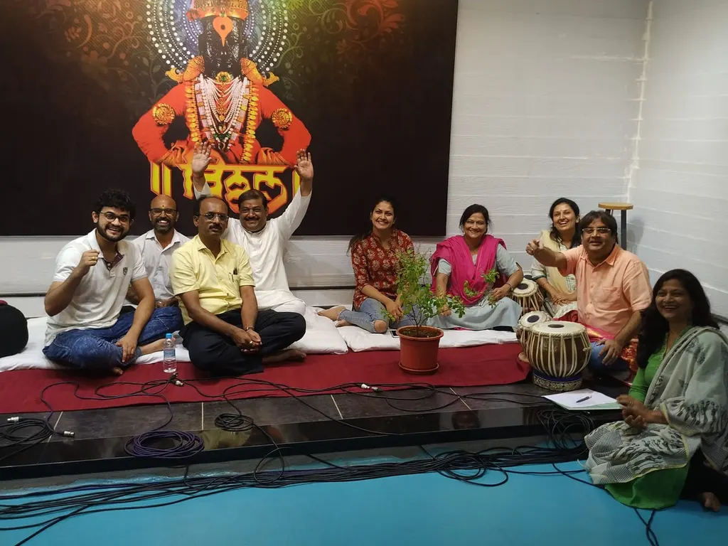 Ninad Niketan Music Academy — Music in Narayan Peth