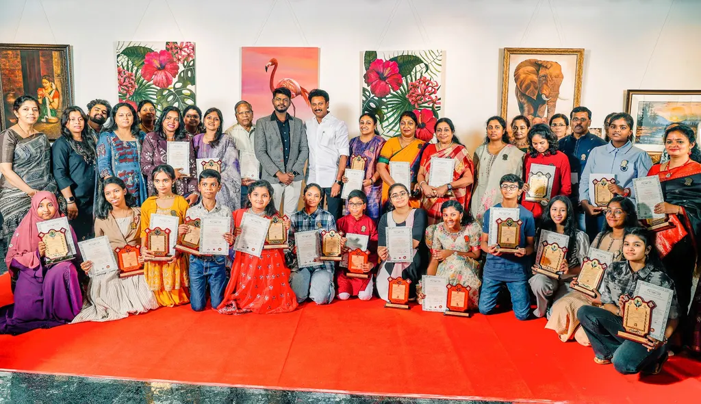 Artistic Ruban's Center of Arts — Art & Craft in Adyar