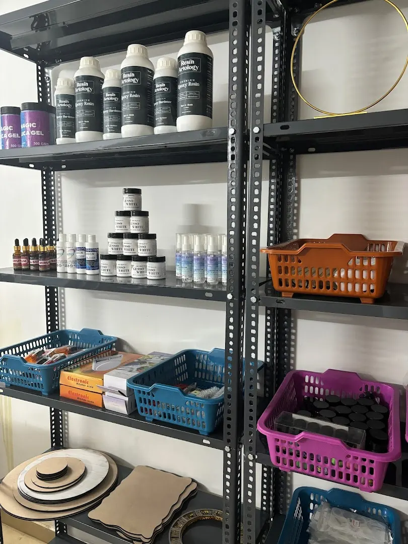 Resin Artology — Art & Craft in Paldi