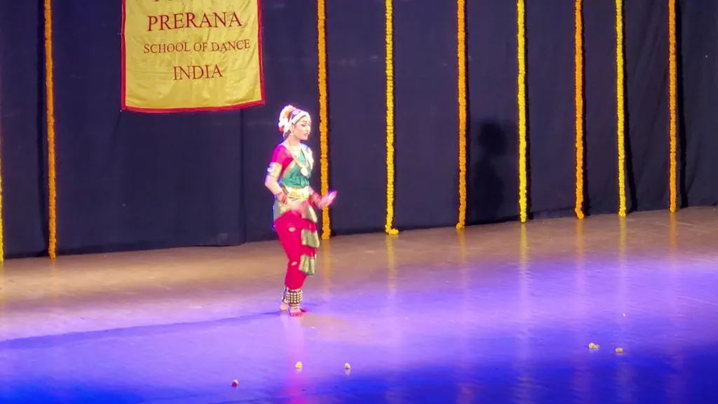 Sakal Lalit Kalaghar (Theatre Academy) — Theatre & Drama in Gultekadi