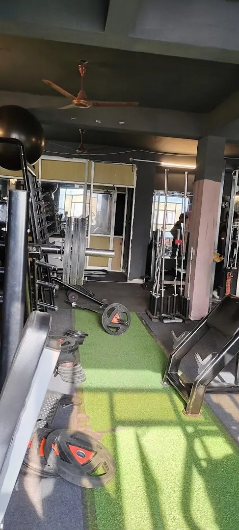 BLACK DIAMOND FITNESS DEN — Fitness Center in West Marredpally, Secunderabad