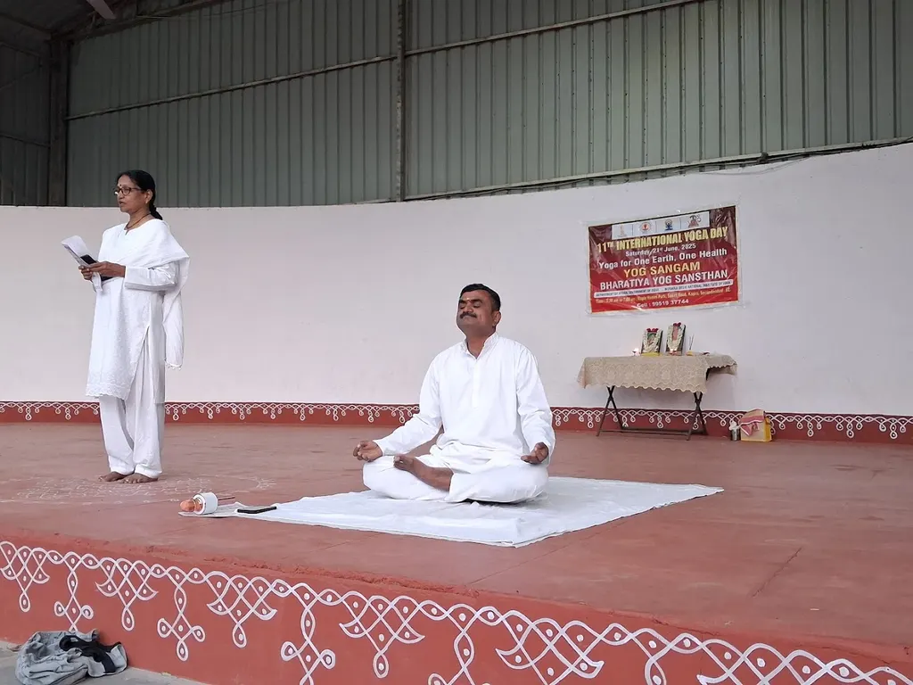 FREE YOGA CLASSES — Yoga in Kapra