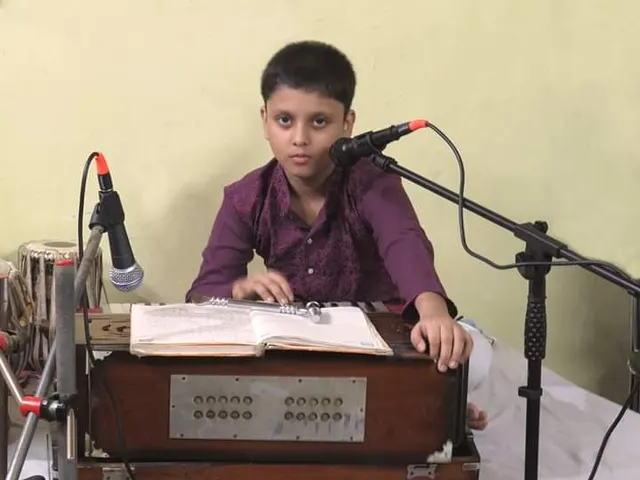SUR O SRISTI MUSIC INSTITUTE — Music in Behala