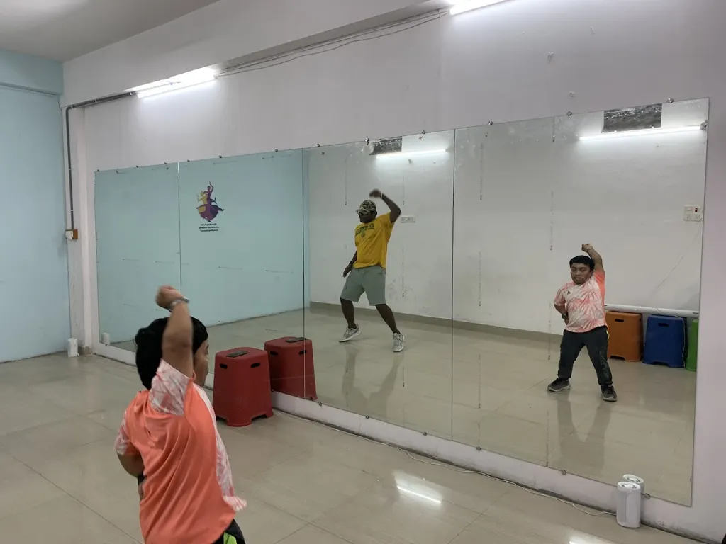 HIRA HEAVENLY VIBES DANCE STUDIO. — Dance in Chanda Nagar