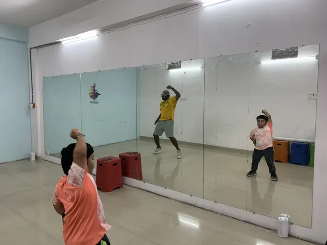 HIRA HEAVENLY VIBES DANCE STUDIO. — Dance in Chanda Nagar
