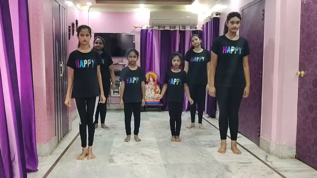 Dishani Dance — Yoga in Tangra