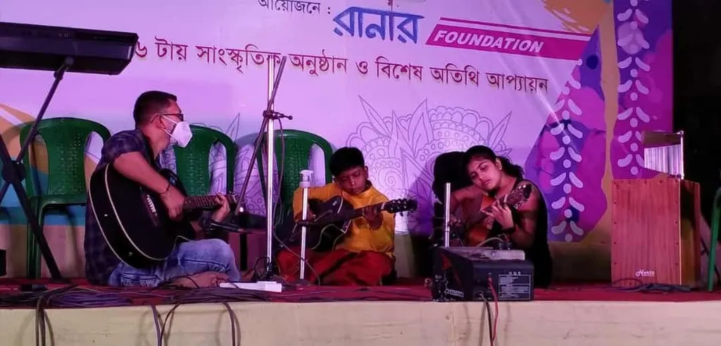 The Circle of Music — Music in Beniatola