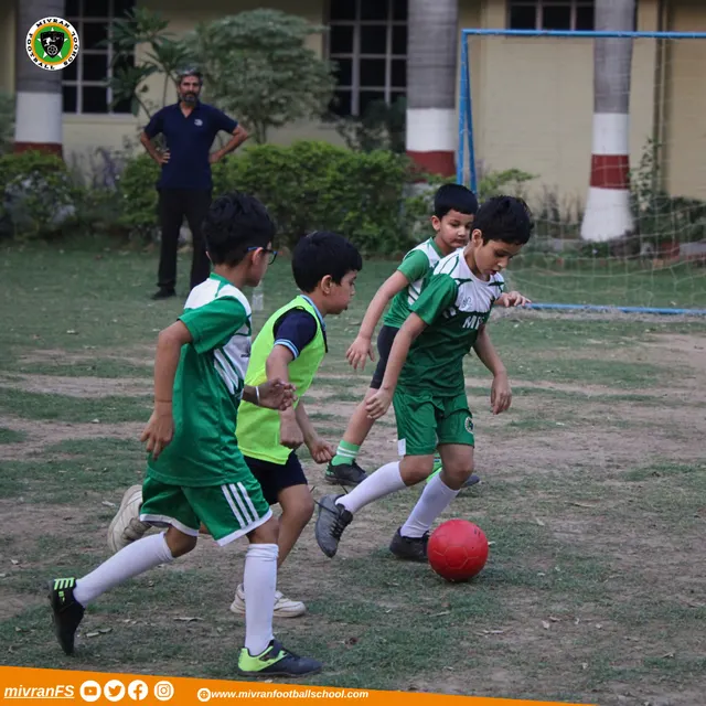 MIVRAN FOOTBALL SCHOOL-Golden Bells — Football in Sector 77