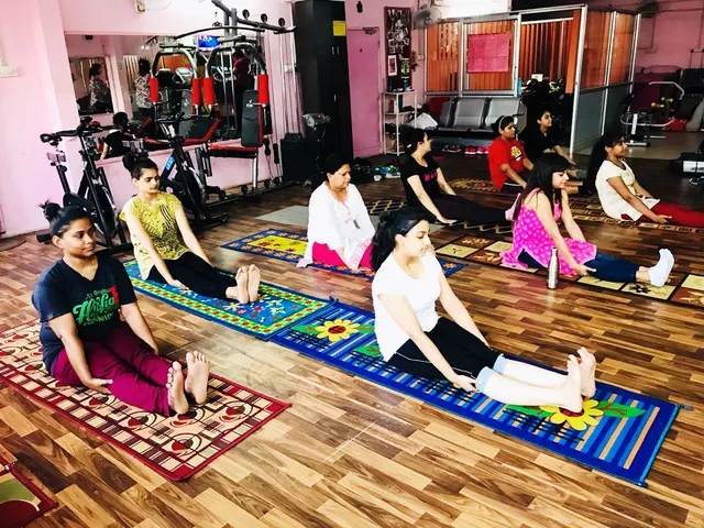 Winning Vega women's wellness — Yoga in Chitrakoot