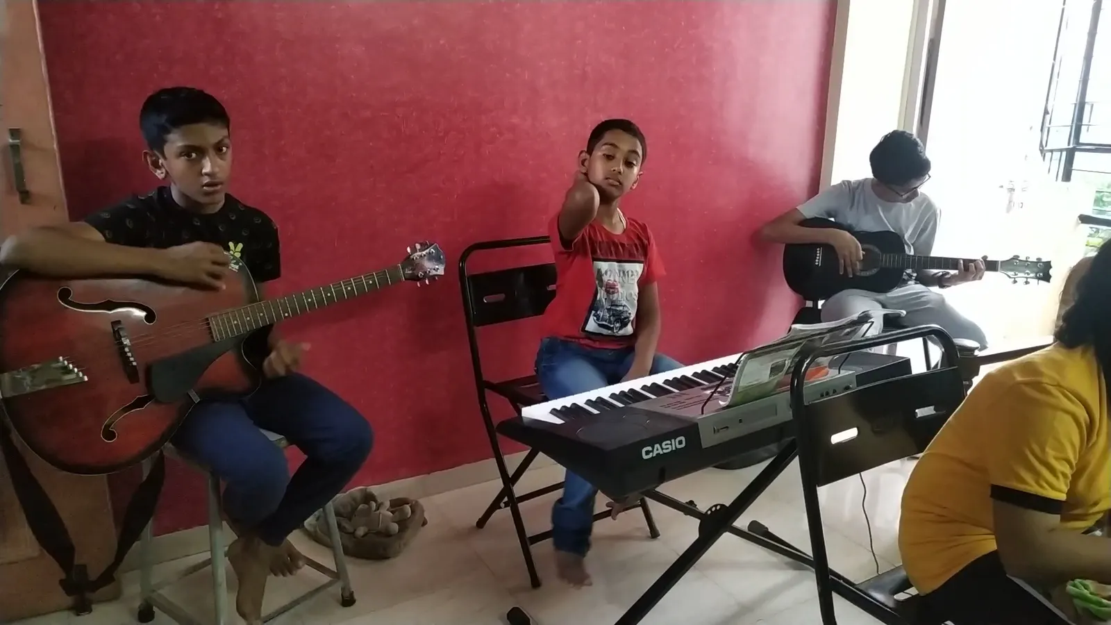 Western music classes photo 1