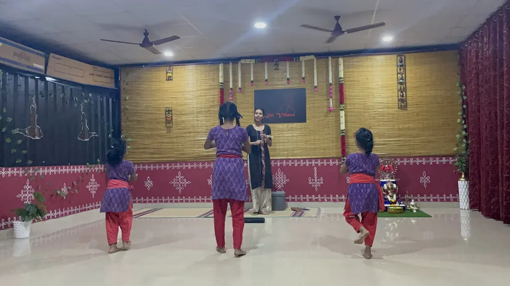 Sri Vihara Dance Academy - Branch 1 — Dance in Kolathur