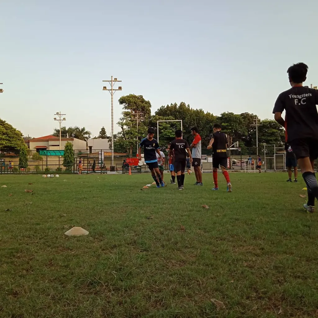 Youngster Football Club — Football in Sector 21