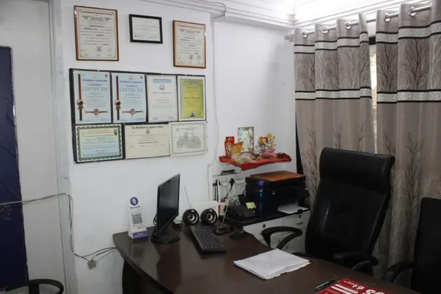 Darshit Sir Institute — Coding & Robotics in Paldi