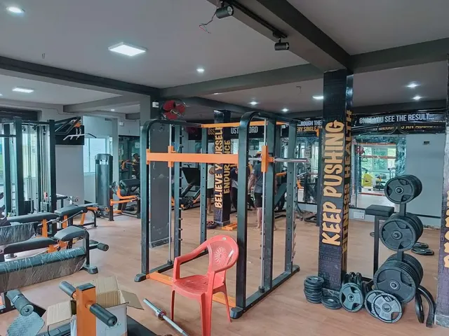 THUNDER FITNESS CENTER AND GYM