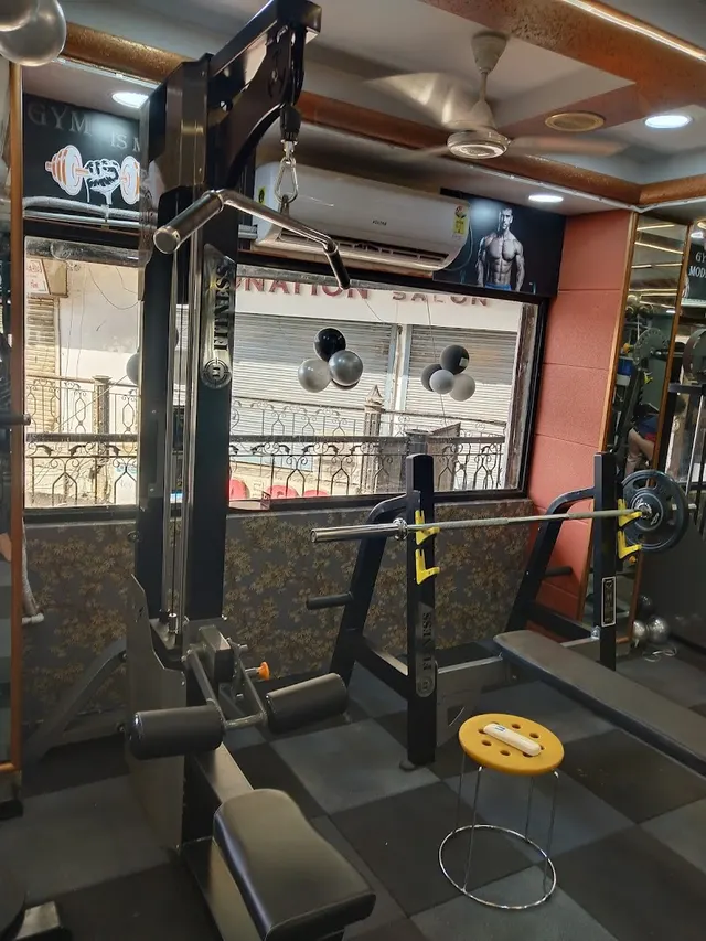 L T FITNESS