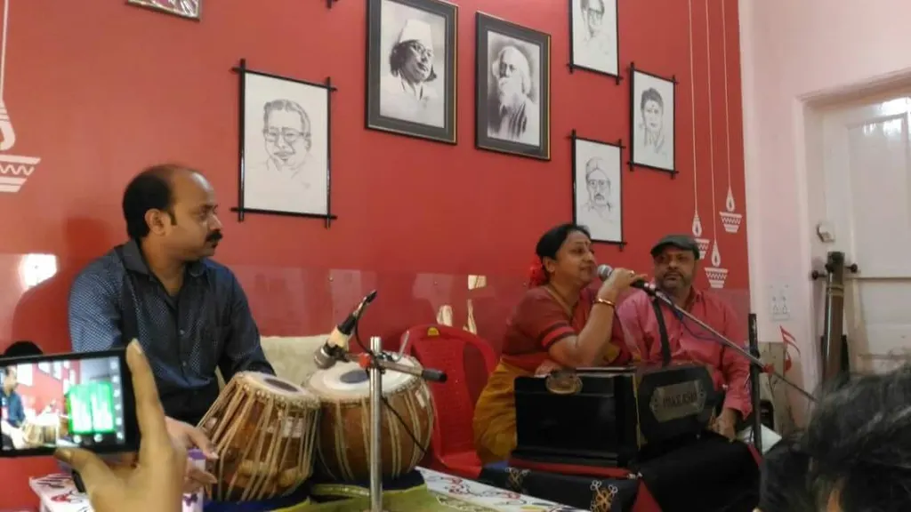 Music academy in Ballygunge/ kolkata -DISHAA — Music in Gariahat