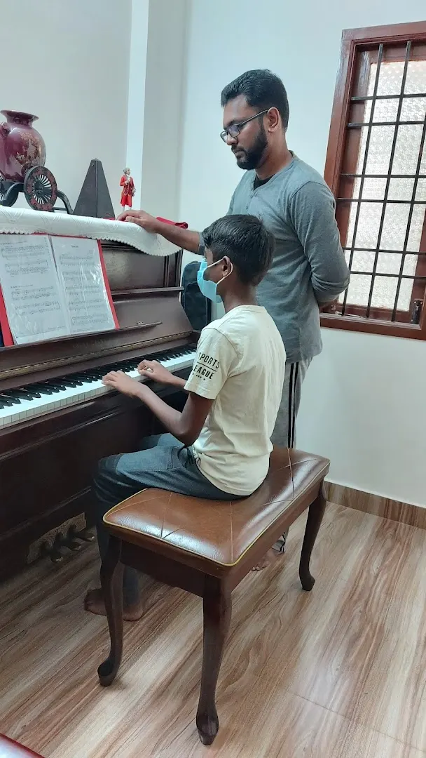 AM School of Music — Music in Madipakkam